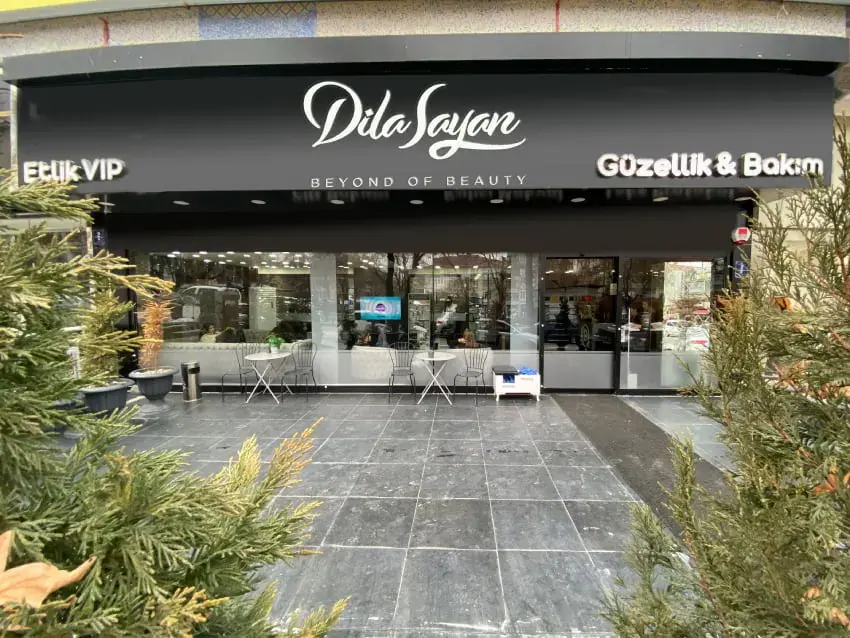 Dila Sayan Etlik şubesinin girişi