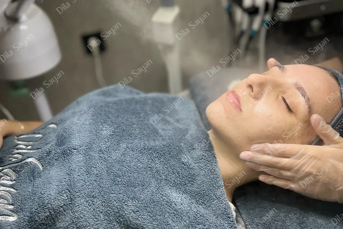 Hydrafacial uygulaması